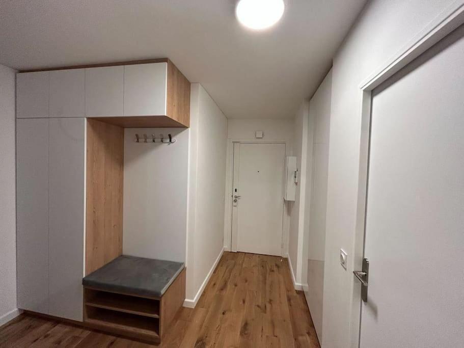 Splendid 92M2 Renovated, 4 Rooms Charenton-le-Pont Exterior photo